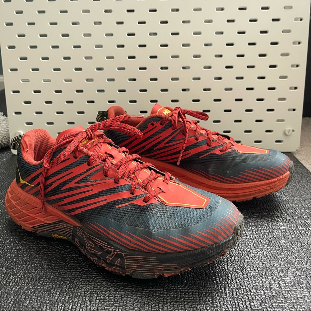 Mens Hoka Speedgoat 4 Sz 10.5